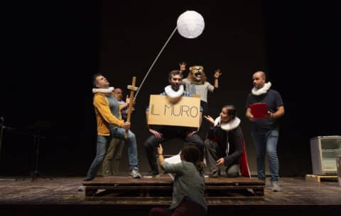 SOSPESO // Lorca sogna Shakespeare in una notte di mezza estate